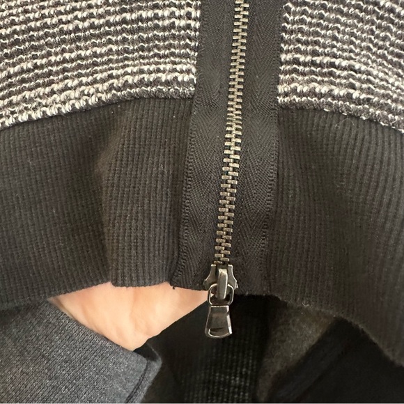 Lou & Grey Anthropologie Wool Blend Long Sleeve Sweater Zipper Back Medium - Picture 2 of 8